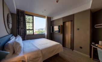 Homeinn · neo (Sanya Bay Lovers Bridge)