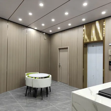 Zhuluming Boutique Apartment (Self-service Check-in Tengxian Bus Station Culture Square Branch)