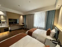 Yuanying Hotel (Hotan Sports Center) Hotels near Wuhuaguowang Park