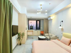 Zhumadian Honeycomb Boutique Homestay