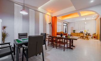 Floral Hotel·Shiguang'an Love · Hotel  (Qinghuiyuan Branch, Daliang Zhonglou Subway Station)