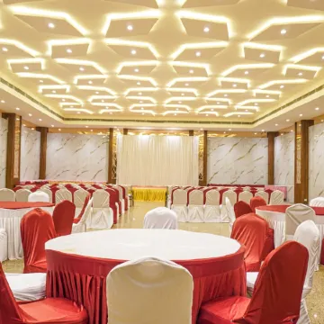 Hotel Silver Oak, Bilaspur