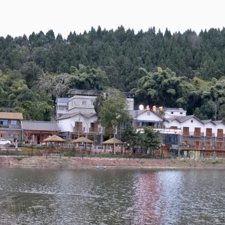 Anyue Foyuan East Fence Homestay