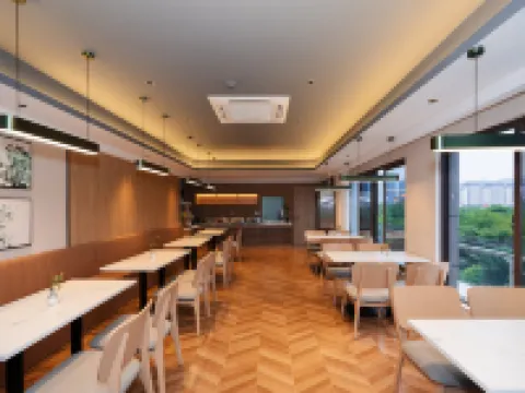 Pero Hotel (Yancheng High-speed Railway Station Shuijie) Hotels in Yancheng