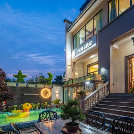 Anji Bamboo Sheng Jinse B&B