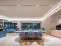 HanTing Hotel (Yan'an New District Wuyue Plaza)