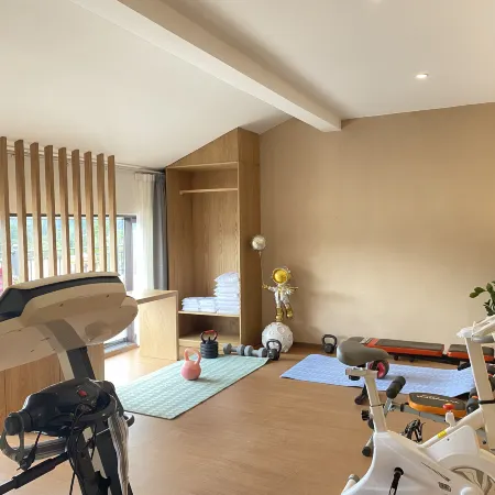 Yunshang Jianli Homestay (Libo Xiaoqikong Scenic Area East Gate Ticket Hall)