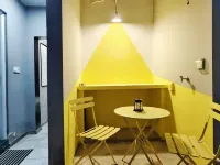 Lazy Cat Hostel - 2 ดาว