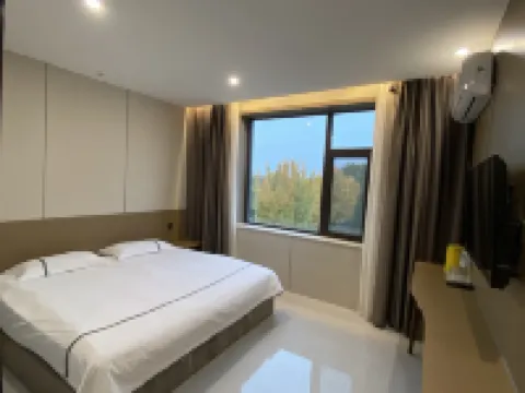Four Seasons in the Clouds B&B (Jize Cultural Plaza) Hotels in Jize