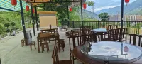 Lushui Lijia Courtyard