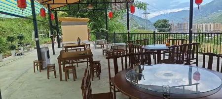 Lushui Lijia Courtyard