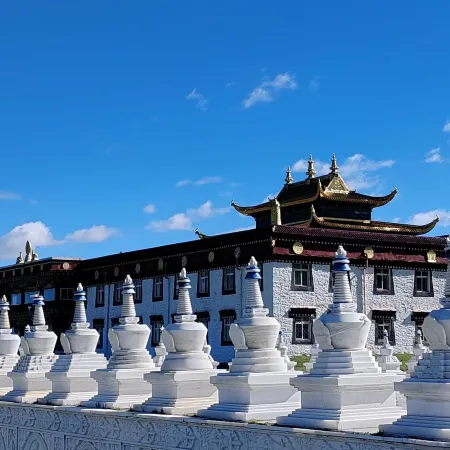Kangding Tagong Grassland Baigong Manor