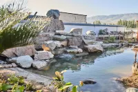 Xinyuan | Yuji Courtyard · Hidden Garden - Airport Shuttle