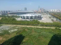 Luding Business loft (Jiangxi Normal University Yaohu West Subway Station Shop )