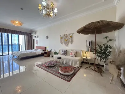 大屋小棧智能影音輕奢美宿（桂林高鐵北站店） 桂林火車北站/西站-疊彩萬達商圈住宿飯店