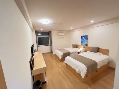 Shuke Chain Hotel (Bengbu Jiefang Road RT-Mart) Hotels in Bengbu Railway Station Area