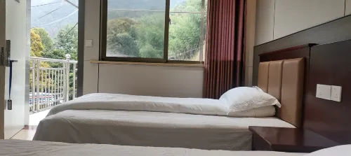 Shitai Guhuidao Inn