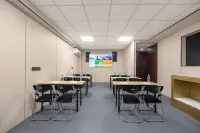 ENZE Hotel (Minhou Qishan Lake Park Dongyu Fujian Normal University Subway Station) - ที่มีที่จอดรถ