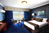 Clifton Motel & Grittleton Lodge Hotel di South Bunbury