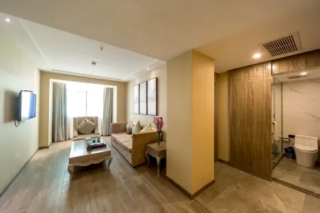 Putian Huulan Hotel (Xinghuafu Historical and Cultural Street Shop)