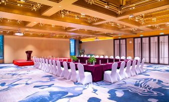 Grand New Century Nanshan Heyuan Hot Spring Resort