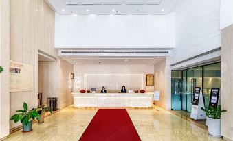 Letian Century City Hotel (Weihai Railway Station Hanlefang)