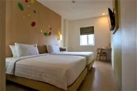 Ascent Hotel & Cafe Malang Hotels near Malang City Square