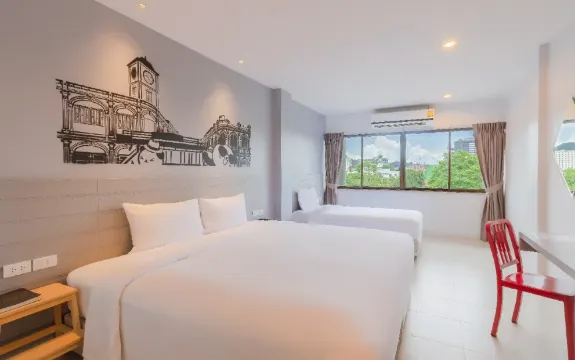 Recenta Style Phuket Town