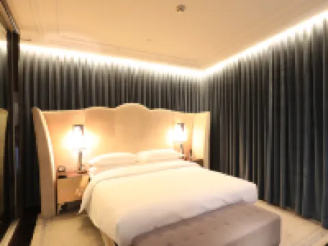 Shanghai Jinjiang Metropolo East Nanjing Road Hotel，Off Bund Hotels near The Bund
