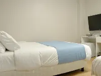 جيجو أورا ستاي Hotels near تابدونغ سكوير