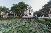 로사리오 오아시스 리조트 Tweechol Botanic Garden 주변 호텔