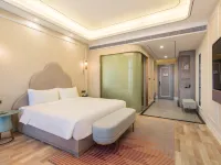 1958 International Hotel Hotels near Jinwan Square