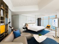 佛山南海和华希尔顿逸林酒店 - 高级大床房