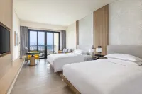 Four Points by Sheraton Wuchuan Zhanjiang, Loong Bay Hotels in Wuchuan