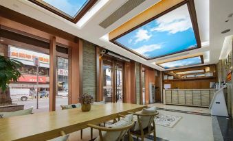 3. 량이윈 호텔(선..