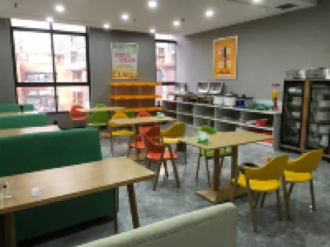 尚客優飯店（靈寶尹喜北路文化廣場店）