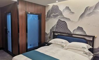 Xinye Yunchao Light Luxury Hotel