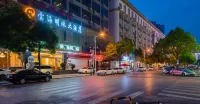 Kunming Baohai Pearl Grand Hotel (Baicheng Railway Station) Các khách sạn ở Trung tâm triển lãm và hội nghị quốc tế Kunming (Côn Minh)