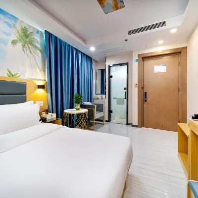Yijin Zhenpin Hotel Hotels near Houhai