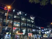 The Dwelling Paradise فنادق في غريتر نويدا