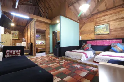Lembur Incu Syariah Villa & Resto Hotel dekat Halal Mart Jambudipa Cisarua BandungBarat