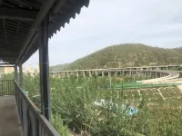 Yan'an Dawu Xiaozhan Deshenglou Cave Hotel