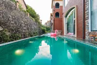 Nanyi Bieyuan Guesthouse (Zixing Dongjiang Lake Scenic Area)