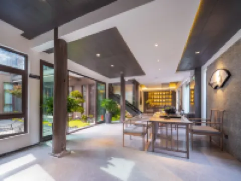 Yueji·Homestay โรงแรมในลี่เจียง