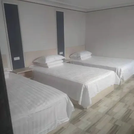 Pengshui Yanyuge Inn