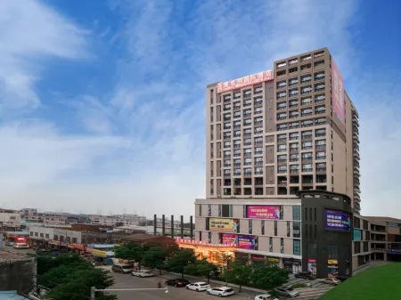 Vienna International Hotel Отели рядом с достопримечательностью «Xiaolangang International Huogui Shipside»