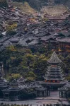 Zhaoxing Dongzhai Guiyu View Inn - con vistas a la montaña