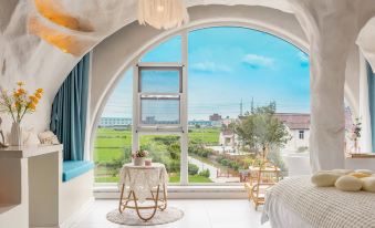 Shanghai half window B & B