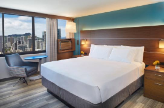 Holiday Inn Express WAIKIKI by IHG