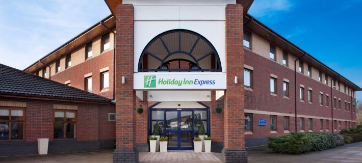 Holiday Inn Express WARWICK - STRATFORD-UPON-AVON by IHG Отели в г. Уорвик